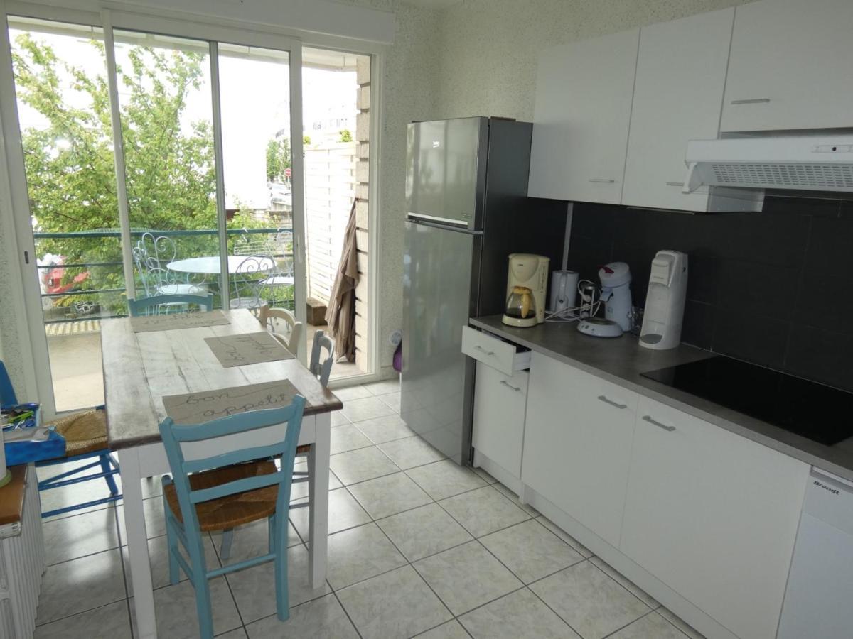 Appartement T3 Avec Terrasses Et Parking Prive En Centre-Ville De Royan, A 200M De La Plage - Fr-1-71-90 מראה חיצוני תמונה