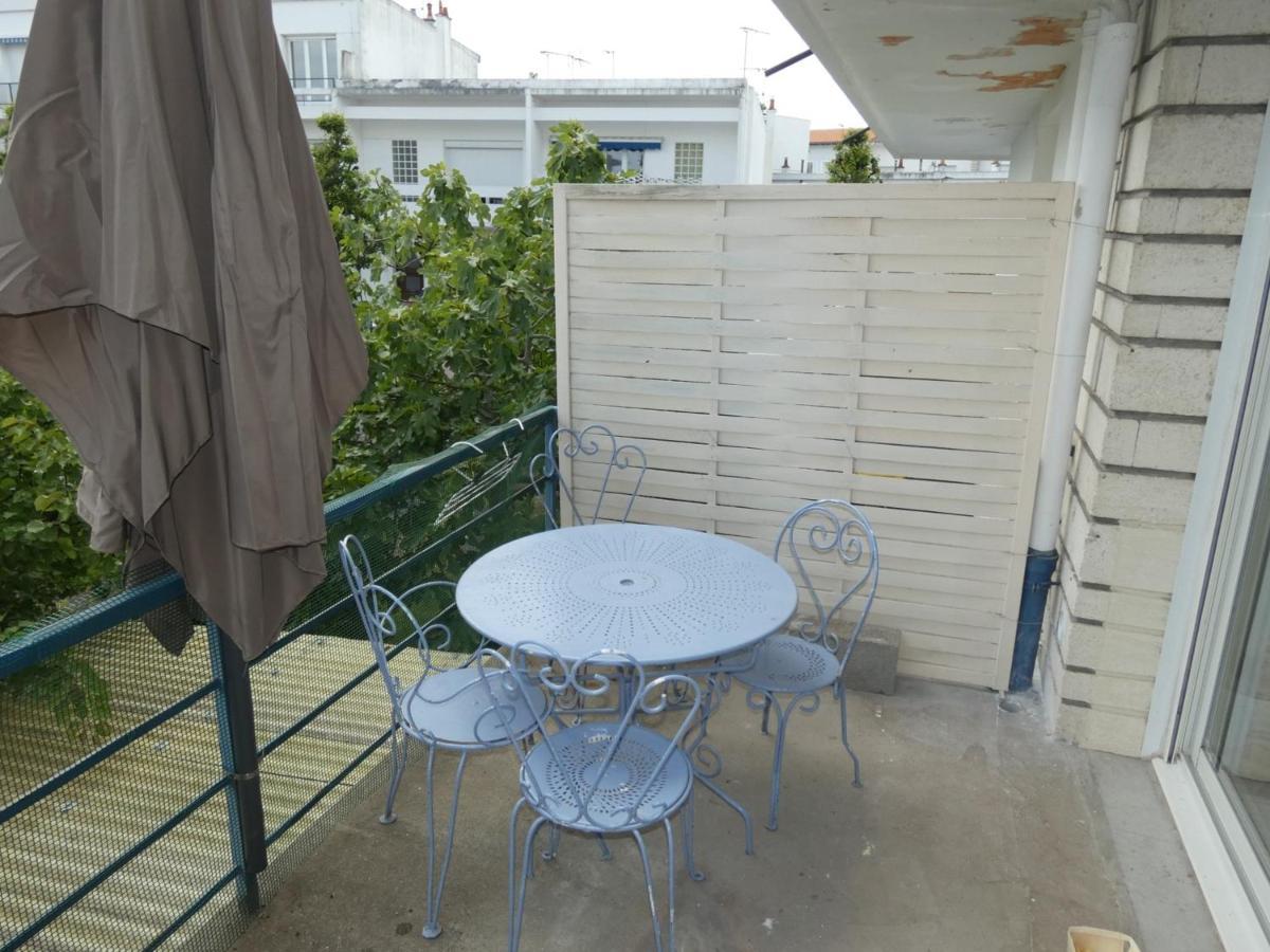 Appartement T3 Avec Terrasses Et Parking Prive En Centre-Ville De Royan, A 200M De La Plage - Fr-1-71-90 מראה חיצוני תמונה